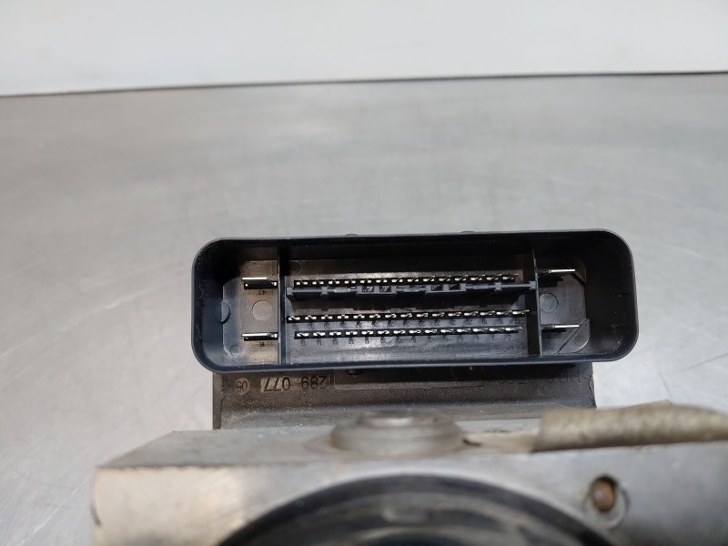 Recambio de abs para ford fiesta vi (cb1, ccn) 1.6 tdci referencia OEM IAM 1715773 8v512c405ae 