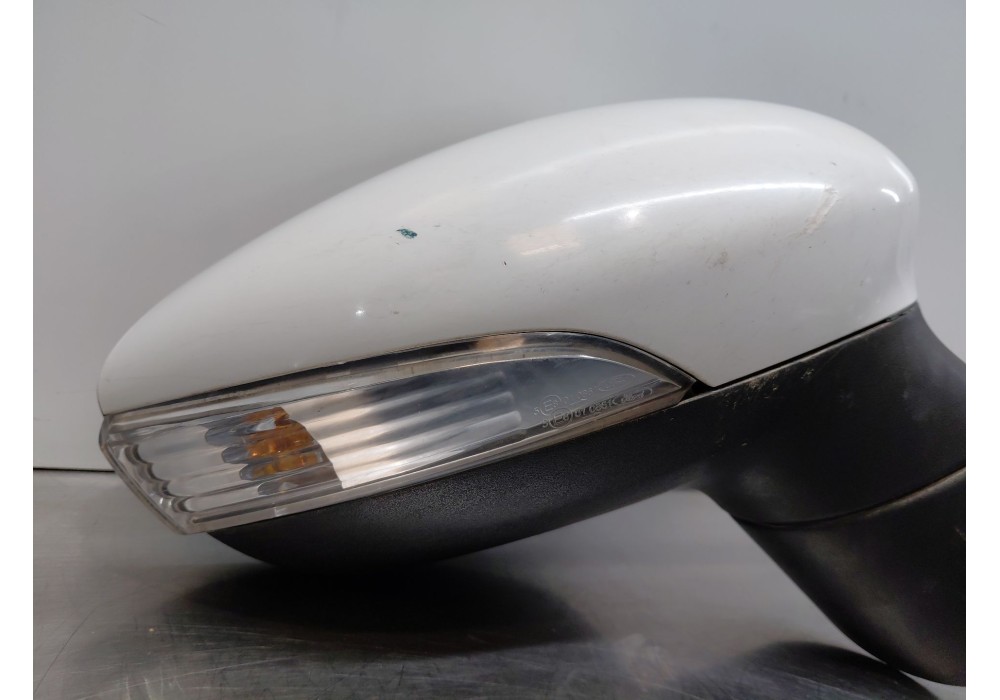 Recambio de retrovisor derecho para ford fiesta vi (cb1, ccn) 1.6 tdci referencia OEM IAM 1753801  