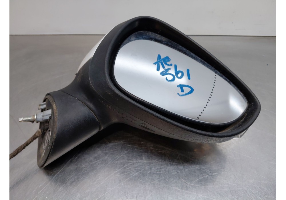 Recambio de retrovisor derecho para ford fiesta vi (cb1, ccn) 1.6 tdci referencia OEM IAM 1753801  