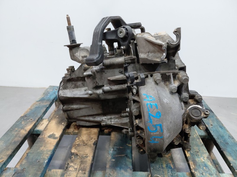 Recambio de caja cambios para peugeot expert kasten active referencia OEM IAM 20MB13  