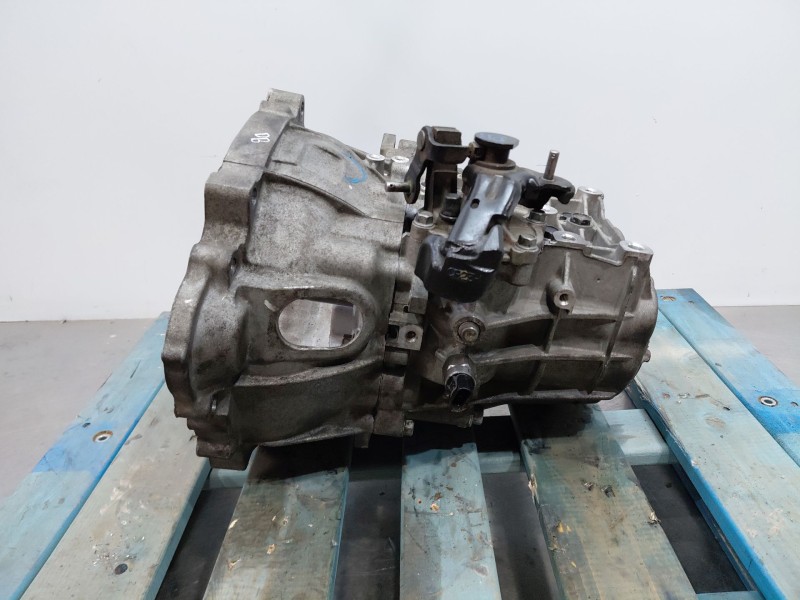 Recambio de caja cambios para hyundai tucson essence bluedrive 2wd referencia OEM IAM 430003D847  