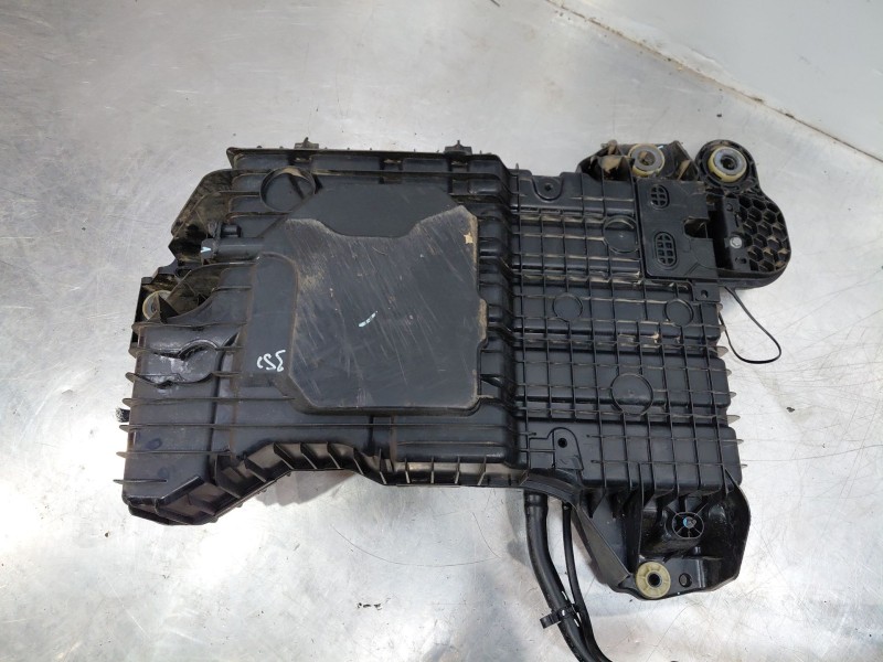 Recambio de deposito aditivo adblue fap ( deposito grande ) para peugeot 3008 gt line referencia OEM IAM   