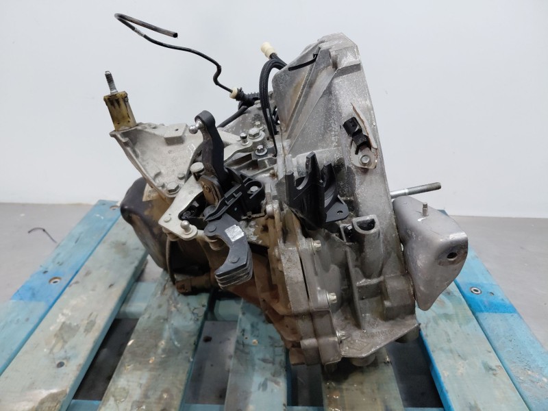 Recambio de caja cambios para renault clio iv life referencia OEM IAM   