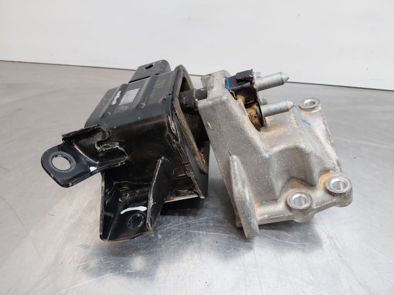 Recambio de soporte motor izquierdo para kia rio (yb) concept referencia OEM IAM   