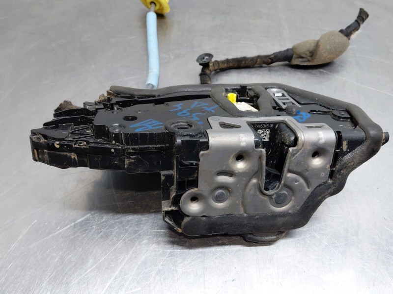 Recambio de cerradura puerta trasera derecha para bmw serie 3 berlina (g20) sport referencia OEM IAM 51227445046  