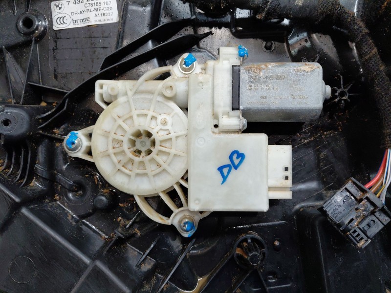 Recambio de elevalunas trasero izquierdo para bmw serie 3 berlina (g20) sport referencia OEM IAM 51358498855  