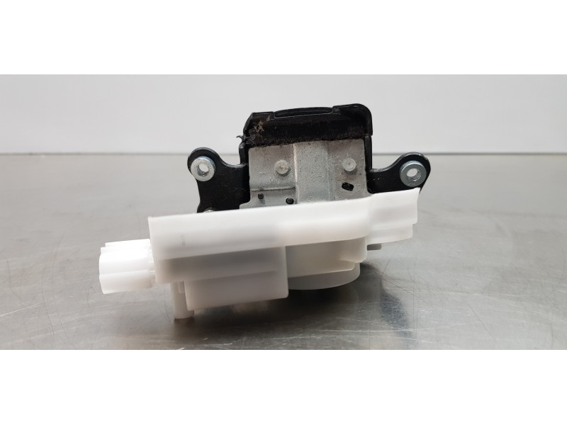 Recambio de cerradura maletero / porton para toyota corolla touring sports (e21) hybrid advance referencia OEM IAM 6935012250  