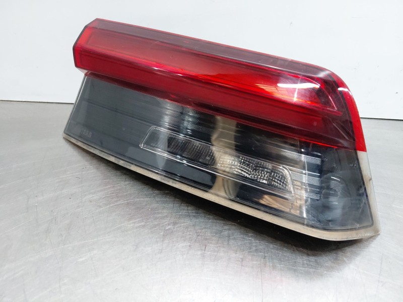 Recambio de piloto trasero derecho interior para bmw serie 3 berlina (g20) sport referencia OEM IAM   