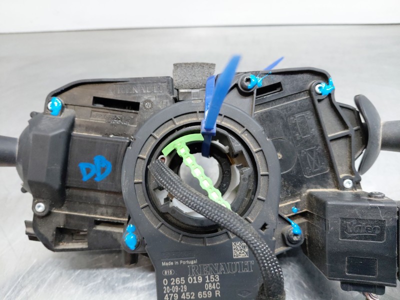 Recambio de mando multifuncion para dacia sandero essence referencia OEM IAM   