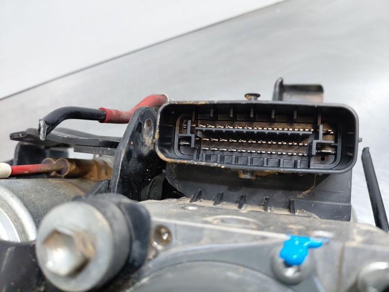 Recambio de abs para toyota prius (zvw50) hybrid referencia OEM IAM   