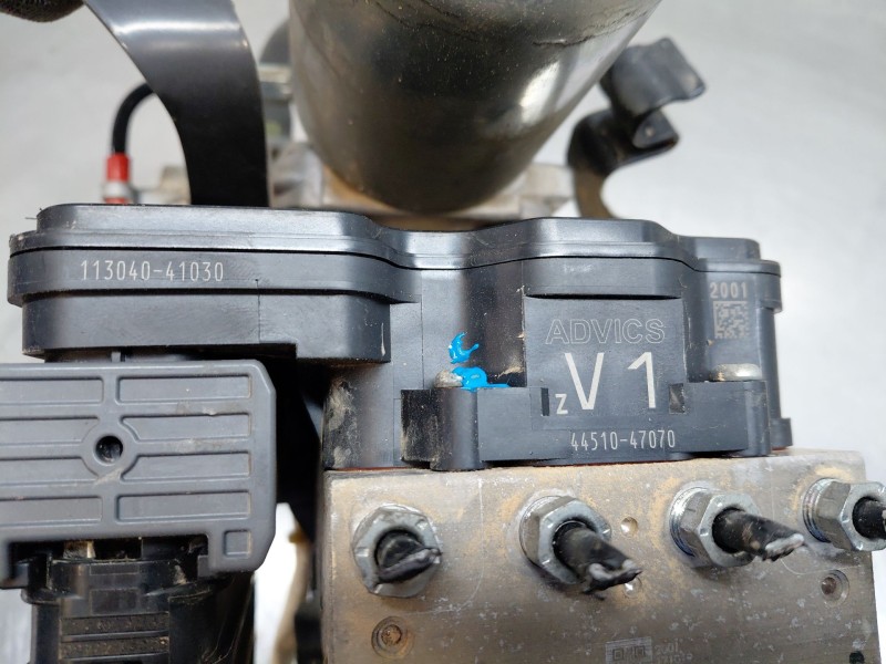 Recambio de abs para toyota prius (zvw50) hybrid referencia OEM IAM   