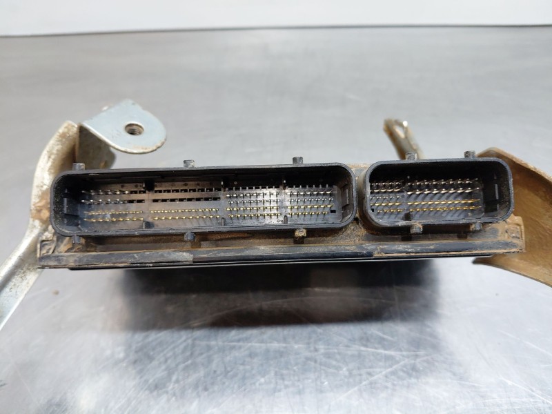 Recambio de centralita motor uce para toyota prius (zvw50) hybrid referencia OEM IAM   