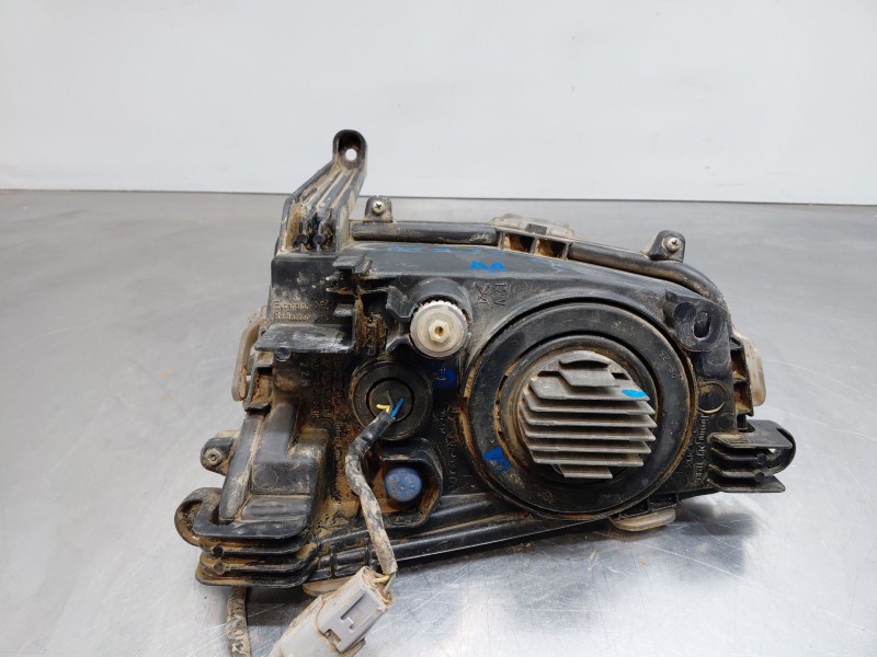 Recambio de faro antiniebla derecho para toyota prius (zvw50) hybrid referencia OEM IAM   