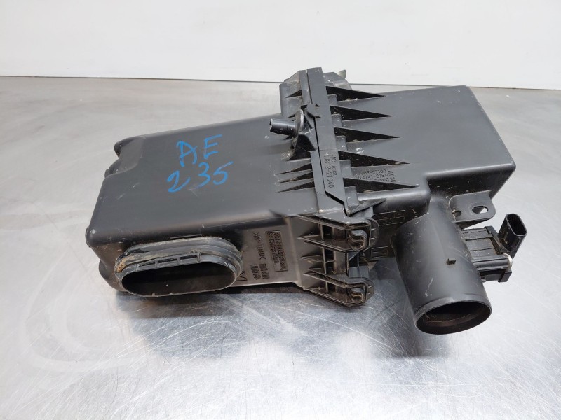 Recambio de filtro aire para toyota prius (zvw50) hybrid referencia OEM IAM   