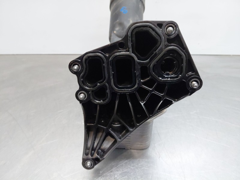 Recambio de soporte filtro aceite para bmw serie 3 berlina (g20) sport referencia OEM IAM   
