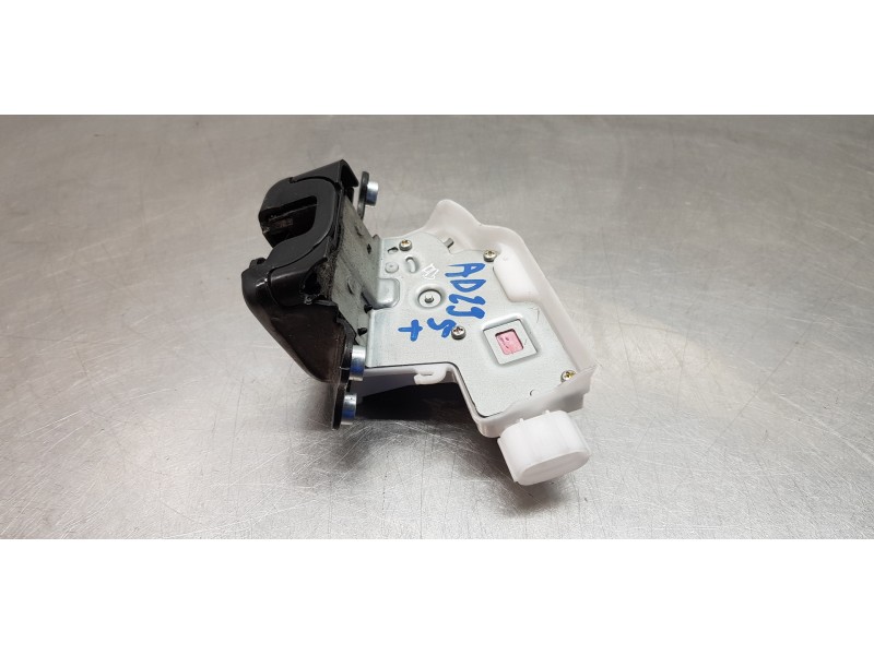 Recambio de cerradura maletero / porton para toyota corolla touring sports (e21) hybrid advance referencia OEM IAM 6935012250  