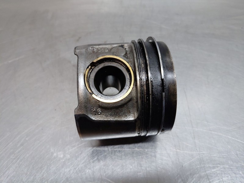 Recambio de piston para bmw serie 3 berlina (g20) sport referencia OEM IAM   