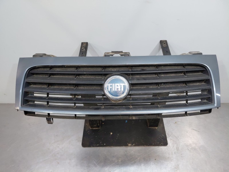 Recambio de rejilla delantera para fiat scudo furgoneta (270_, 272_) 2.0 d multijet referencia OEM IAM   