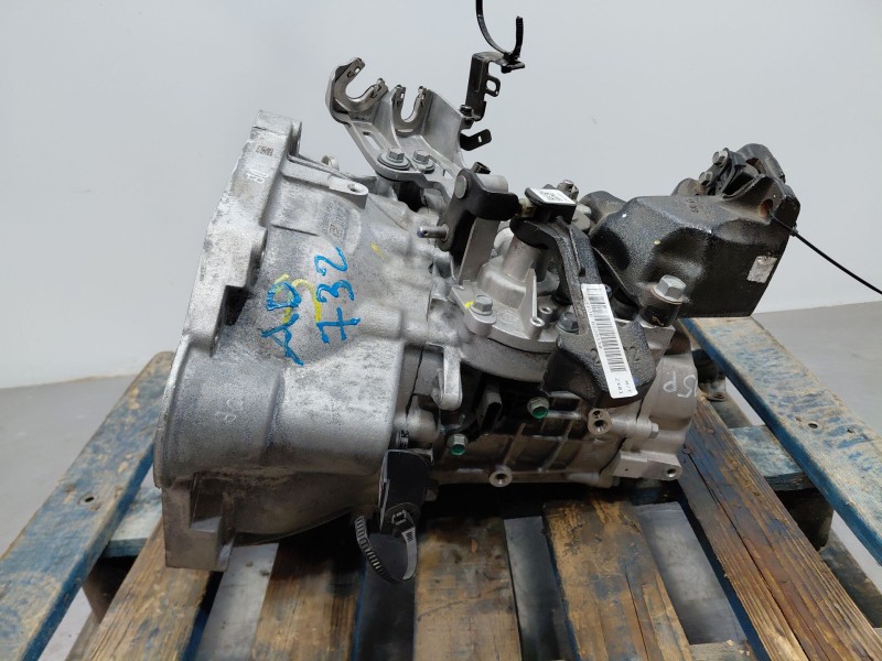 Recambio de caja cambios para hyundai bayon hybrid referencia OEM IAM 430B026195  