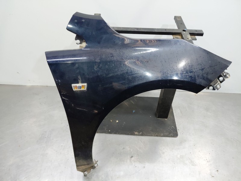 Recambio de aleta delantera derecha para opel corsa e design referencia OEM IAM   