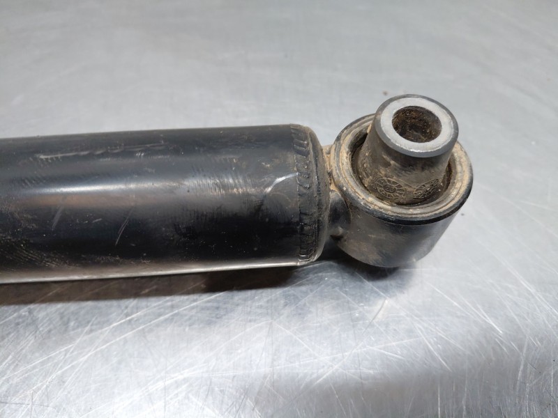 Recambio de amortiguador trasero derecho para bmw serie 3 berlina (g20) sport referencia OEM IAM 33526879301  