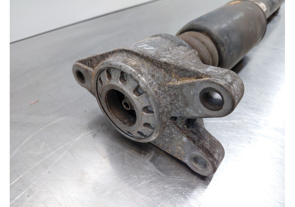 Recambio de amortiguador trasero izquierdo para bmw serie 3 berlina (g20) sport referencia OEM IAM 33526879301  