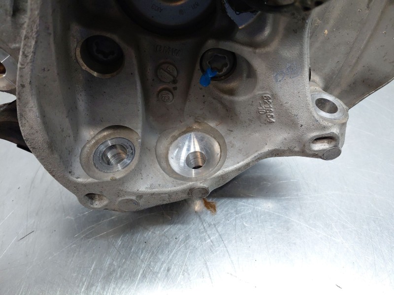 Recambio de mangueta delantera izquierda para bmw serie 3 berlina (g20) sport referencia OEM IAM   