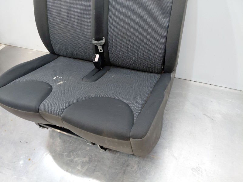 Recambio de asiento delantero derecho para peugeot expert kasten active referencia OEM IAM   