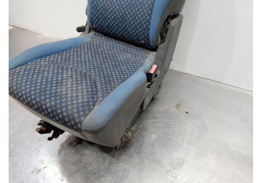 Recambio de asientos trasero derecho para fiat scudo furgoneta (270_, 272_) 2.0 d multijet referencia OEM IAM   