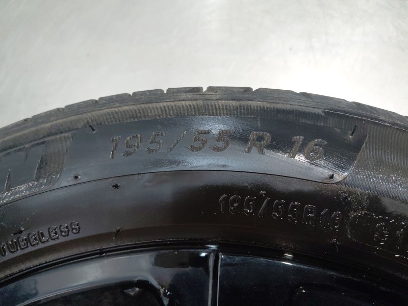 Recambio de juego llantas para opel corsa f elegance referencia OEM IAM   