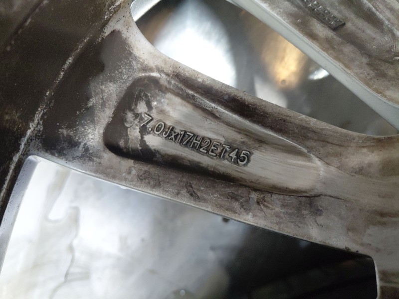 Recambio de juego llantas para seat ateca style go referencia OEM IAM   