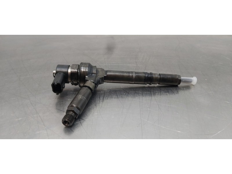 Recambio de inyector para opel astra h ber. energy referencia OEM IAM 0445110175  