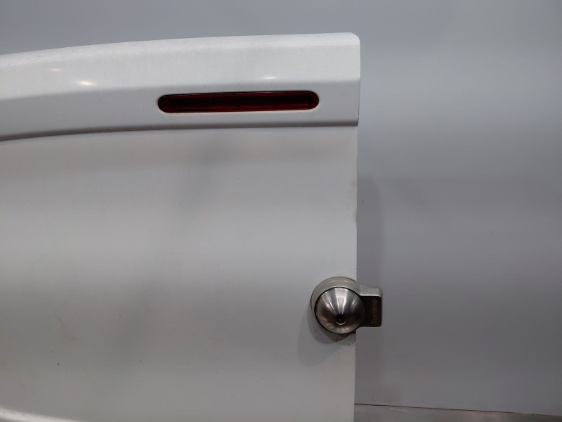 Recambio de puerta trasera izquierda para peugeot partner kasten active referencia OEM IAM   