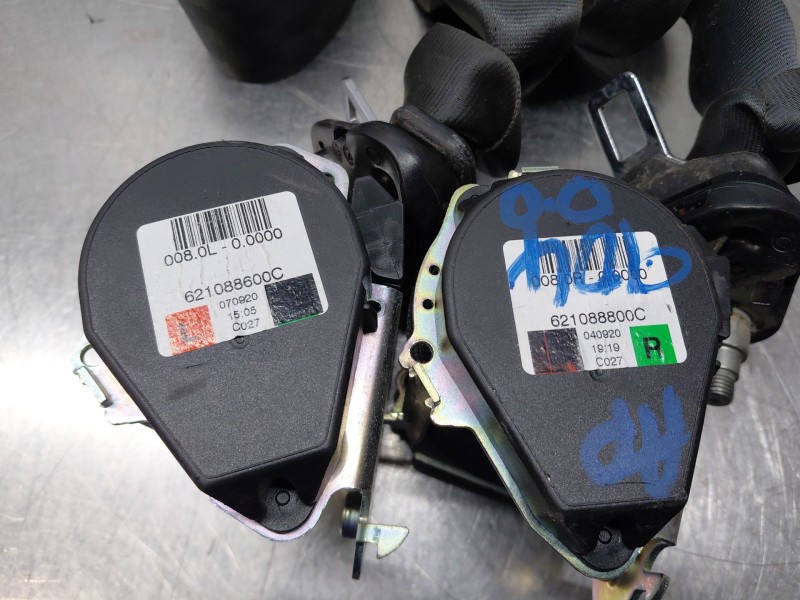 Recambio de kit airbag para dacia sandero essence referencia OEM IAM 985701142R  