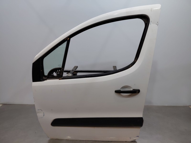 Recambio de puerta delantera izquierda para peugeot partner kasten active referencia OEM IAM   