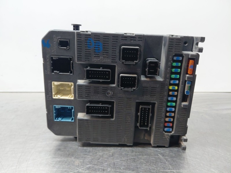 Recambio de caja reles / fusibles para fiat scudo furgoneta (270_, 272_) 2.0 d multijet referencia OEM IAM 9663798380  