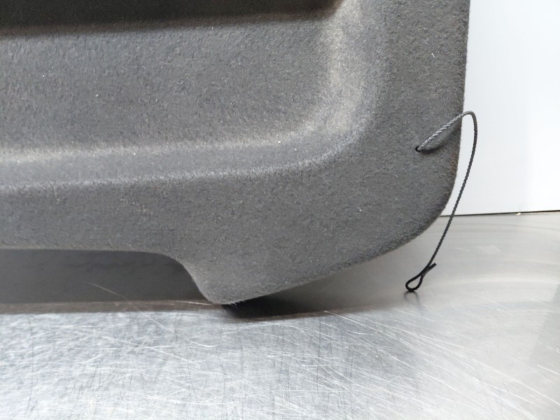 Recambio de bandeja trasera para dacia sandero essence referencia OEM IAM 794205491R  