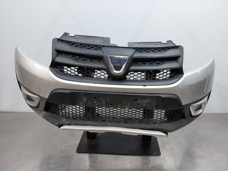 Recambio de paragolpes delantero para dacia sandero ii (b8_) 1.5 dci referencia OEM IAM 620220802R  