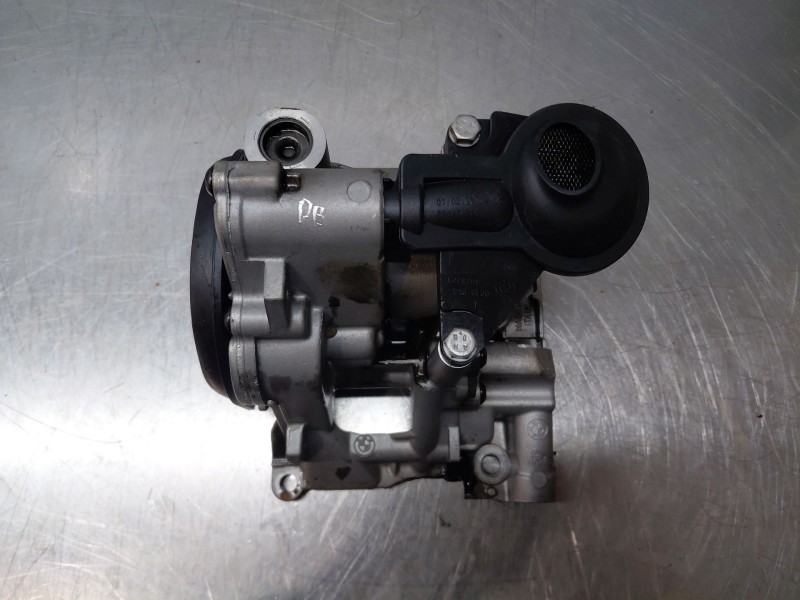 Recambio de bomba aceite para bmw mini countryman (r60) classic referencia OEM IAM 11417823007  