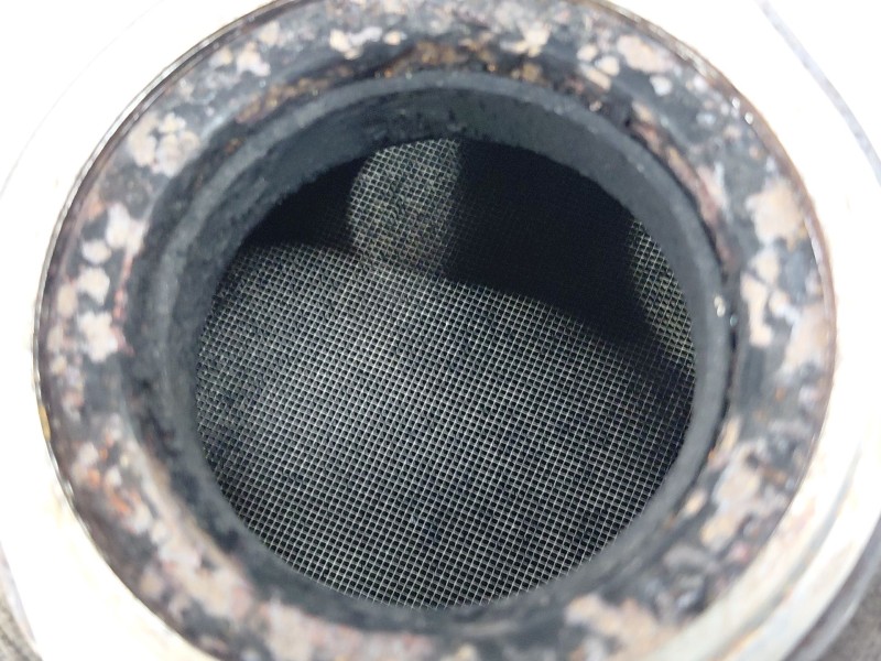 Recambio de catalizador para kia ceed sportswagon eco dynamics referencia OEM IAM 28607J7760  