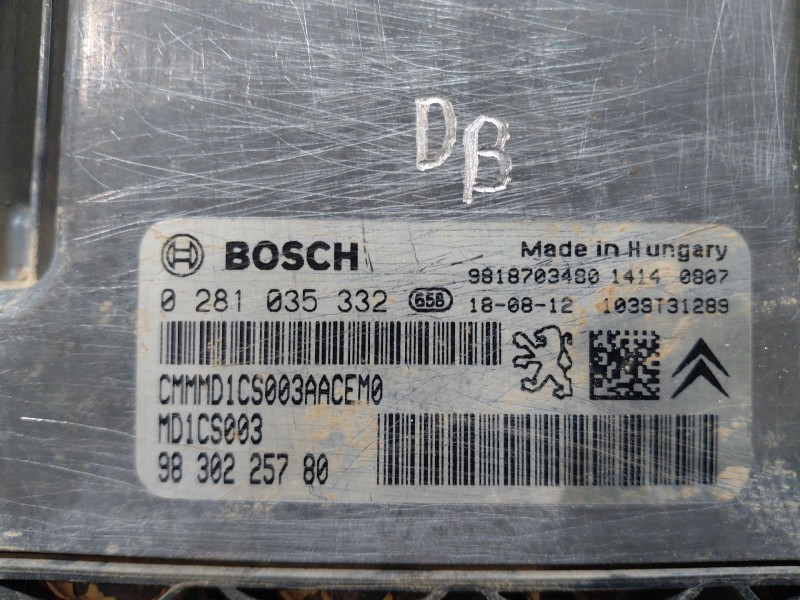 Recambio de centralita motor uce para peugeot 3008 gt line referencia OEM IAM 9830225780  