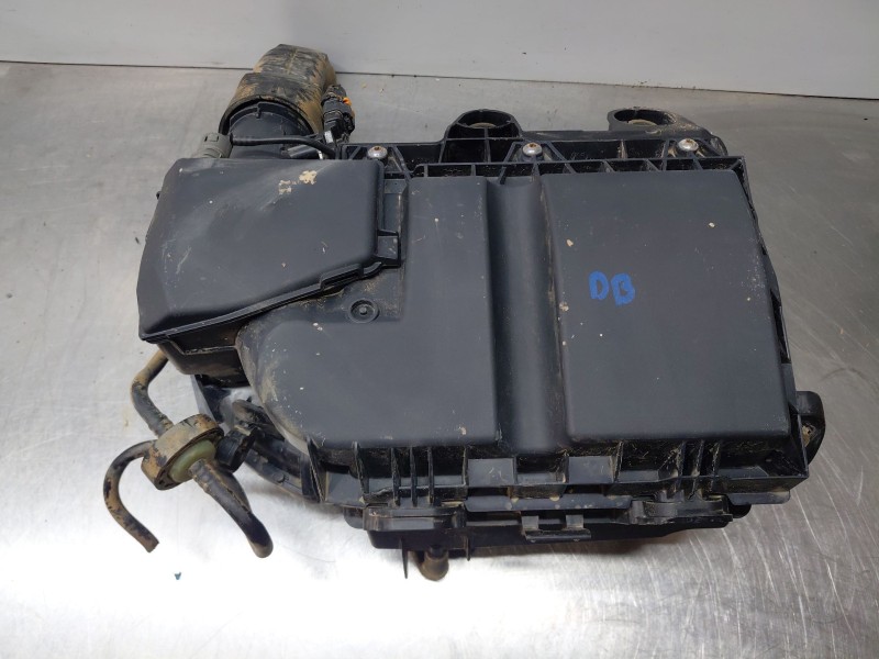 Recambio de filtro aire para peugeot 3008 gt line referencia OEM IAM 9828002080  