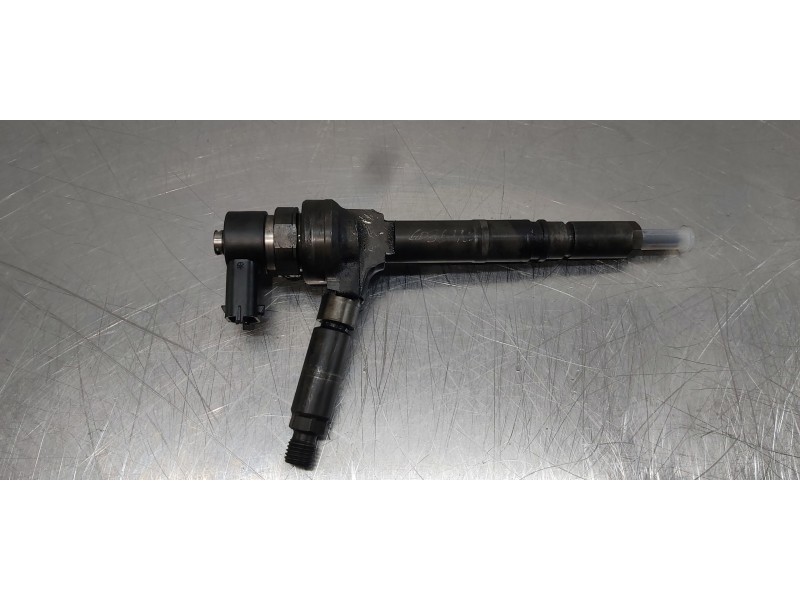 Recambio de inyector para opel astra h ber. energy referencia OEM IAM 0445110175  