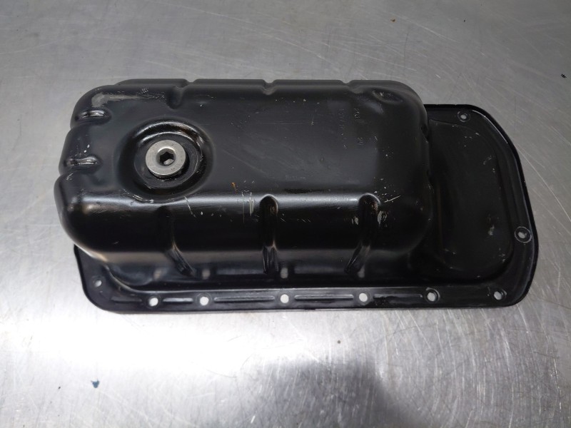 Recambio de carter para peugeot 3008 gt line referencia OEM IAM 9813973280  