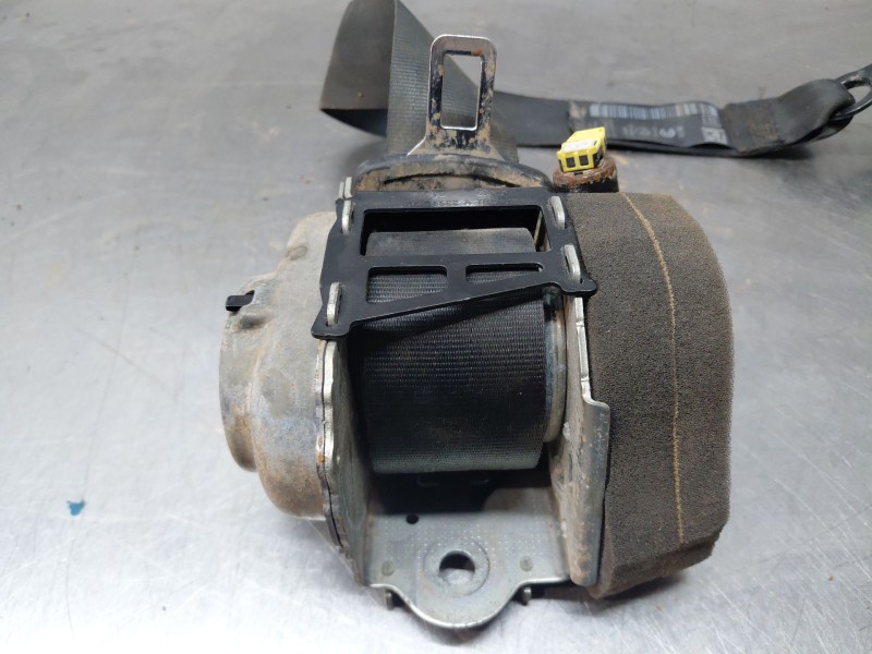Recambio de cinturon seguridad trasero derecho para peugeot 3008 gt line referencia OEM IAM 98094817XX  