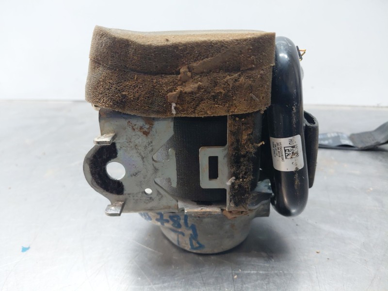 Recambio de cinturon seguridad trasero derecho para peugeot 3008 gt line referencia OEM IAM 98094817XX  