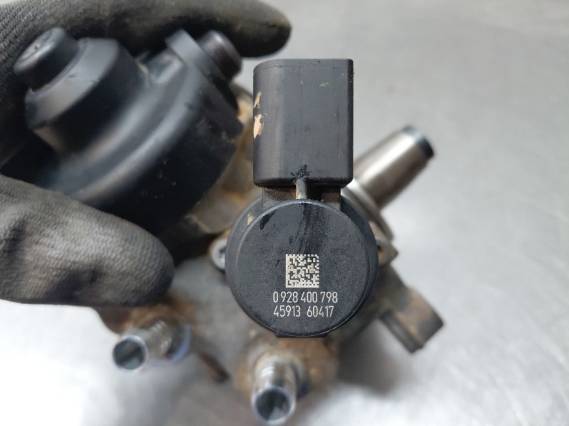 Recambio de bomba inyeccion para bmw mini countryman (r60) classic referencia OEM IAM 13518577650  