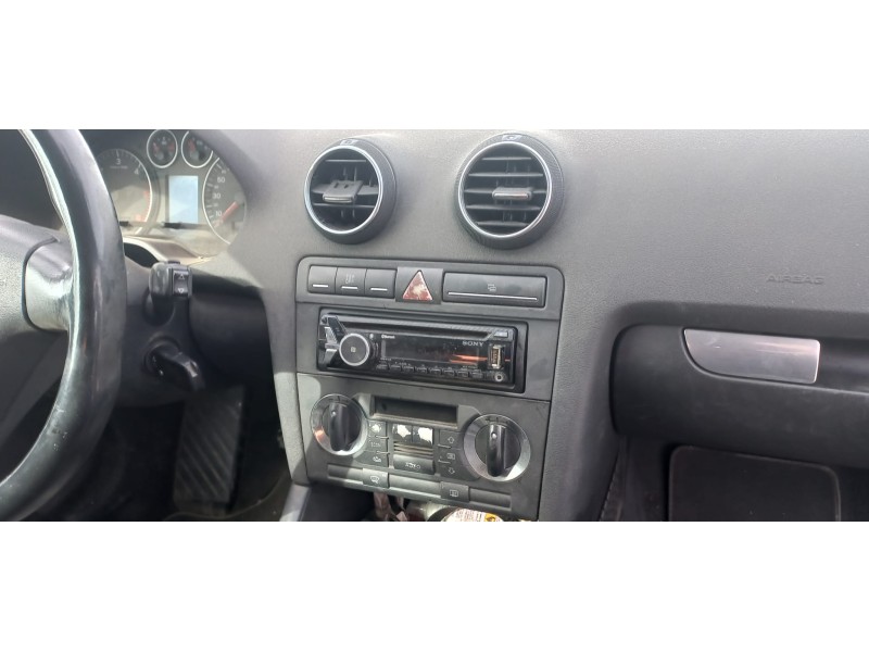 audi a3 (8p) del año 2003