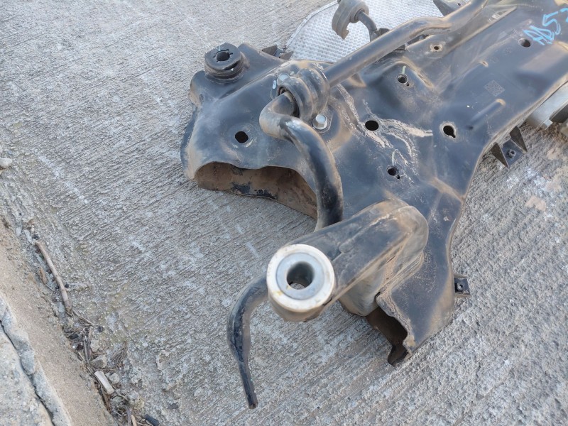 Recambio de puente delantero para kia niro concept referencia OEM IAM   