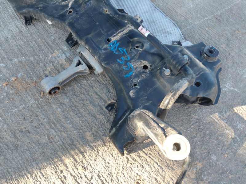 Recambio de puente delantero para kia niro concept referencia OEM IAM   